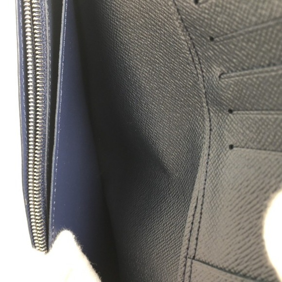 LOUIS VUITTON Blue Wallet - Picture 14 of 16